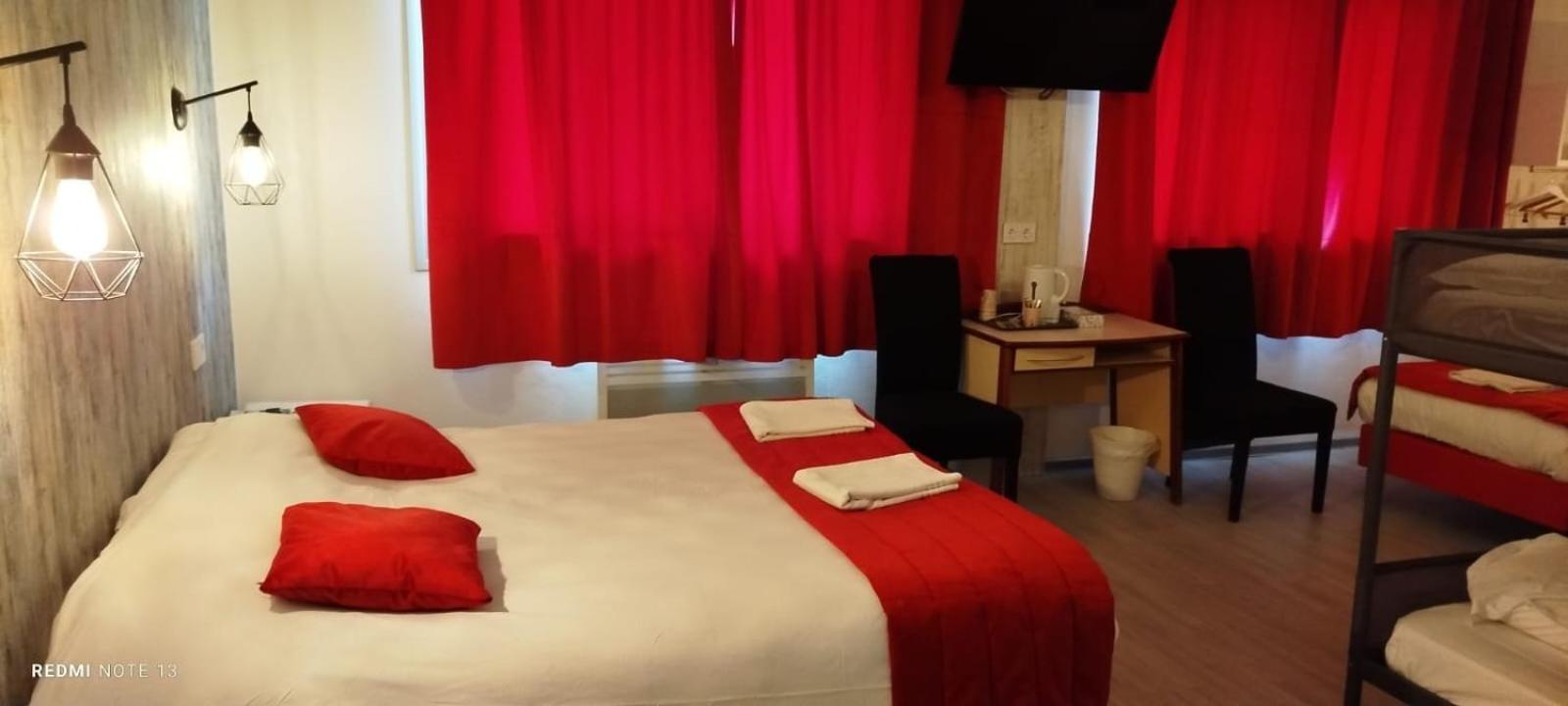 אנגלארדס-דה-סאינט-פלור Garabit Hotel מראה חיצוני תמונה